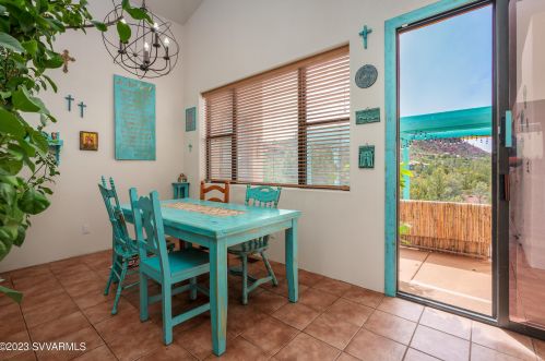 105 Castle Rock Trl, Sedona AZ 86336-6820 exterior