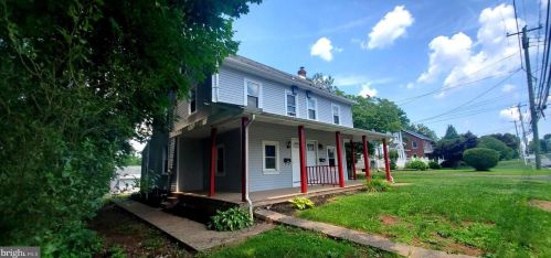 265 Maple Ave, Harleysville PA  19438-1742 exterior
