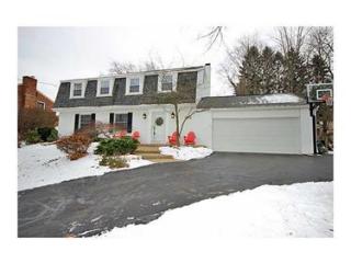 2349 Giant Oaks Dr, Pittsburgh, PA 15241-2807