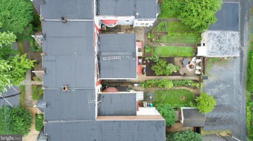 415 College Ave, Lancaster PA  17603-3319 exterior