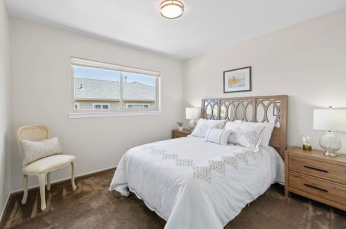 2490 Lexington Way, San Bruno CA  94066-2815 exterior