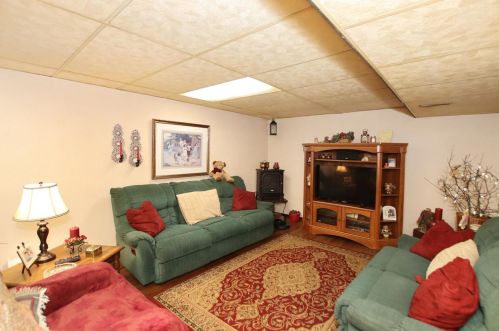 980 Mequon Ave, Fond Du Lac WI  54935-6224 exterior