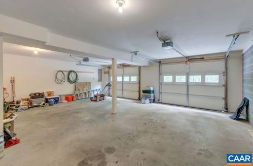 79 Ponderosa Ln, Bybee VA  22963-2405 exterior