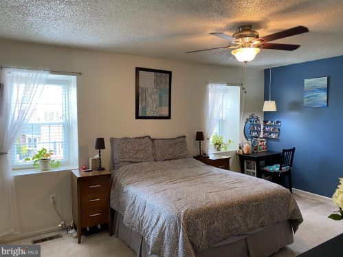 3063 Tecumseh Ct, Woodbridge VA  22192-1827 exterior