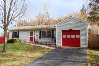 1022 6th St, Defreestville, NY 12144-2034