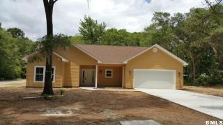 2 Dock Builders Dr, Beaufort, SC 29907-2570
