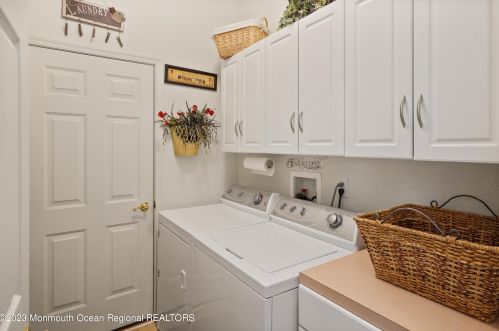 69 Forsgate Way, Lakewood NJ  08701-3873 exterior