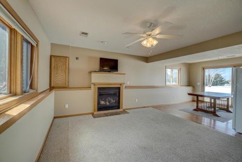 1452 142nd St, New Johannesburg WI  54017-6645 exterior