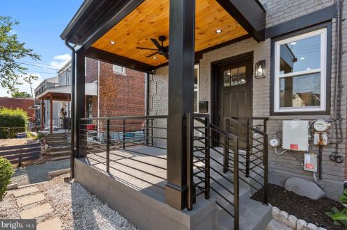 5557 Central Ave, Washington, DC 20019-6588