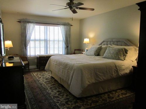 7702 Normandy Dr, Mount Laurel NJ  08054-5986 exterior