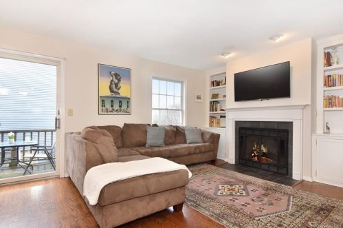149 King St, Chappaqua, NY 10514-3457
