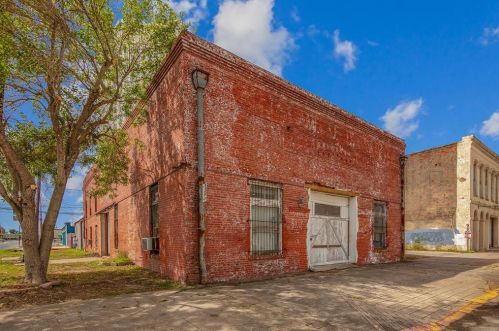 1901 Strand St, Galveston, TX 77550-1628