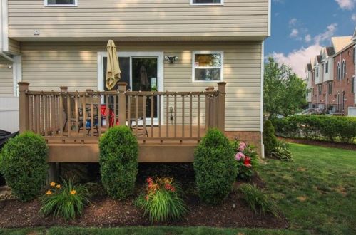 1234 Gneiss Dr, Mc Donald PA  15057-3561 exterior