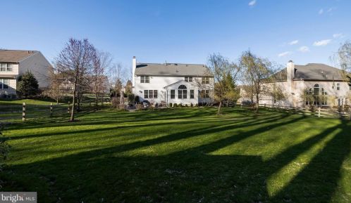 962 Marshall Dr, Pottstown PA  19465-7888 exterior