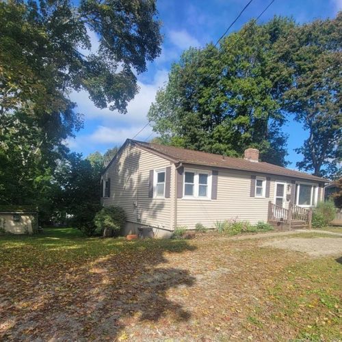5 Pleasant View St, Norwich, CT 06351-2509