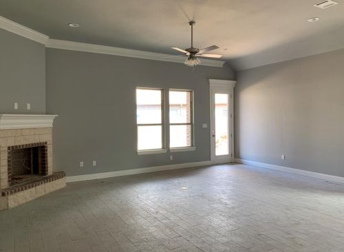 311 Jacinth Ln, Granbury, TX 76049