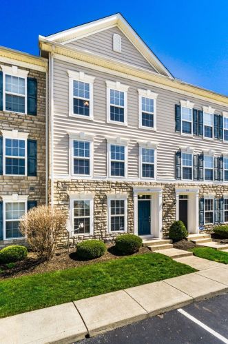 334 Silver Maple Dr, Blacklick, OH 43004-8426