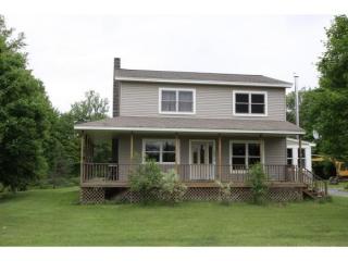 2872 East Rd, Colchester, VT 05446-7723