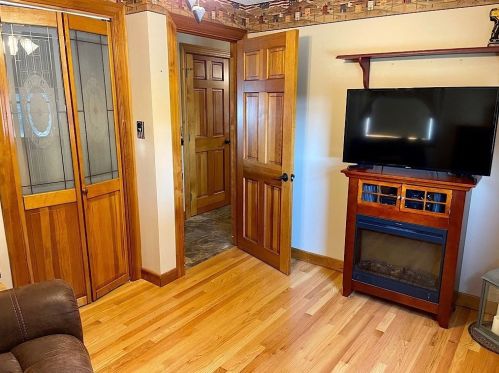 2 Weybossett St, Methuen MA exterior