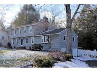 30 Winding Brook Rd, Unionville, CT 06013-2301