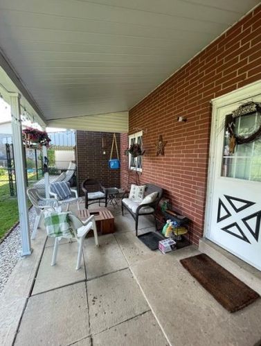 229 Jefferson Ave, Grays Landing, PA 15461-1917