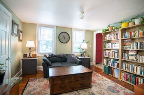 133 Carr St, Providence, RI 02905-1313