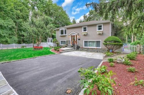2 Andover Rd, Hartsdale, NY 10530-2003