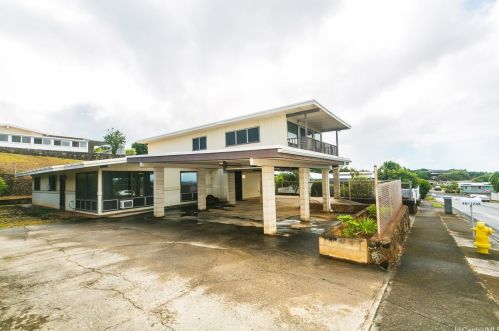 98-1248 Mahipua St, Aiea, HI 96701-3433