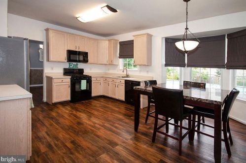 64 Cedar Grove Dr, Erial NJ  08081-5284 exterior