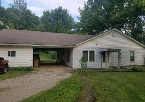 11 Old State Route 32, Seaman, OH 45679-9523