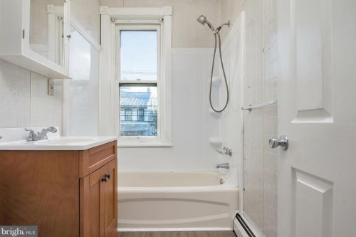 717 Beech St, Pottstown PA  19464-5719 exterior