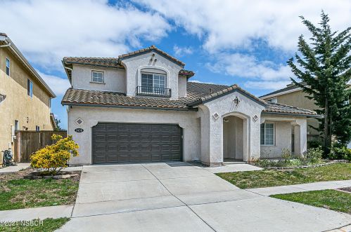 2438 Bowles Ln, Santa Maria, CA 93455-7407