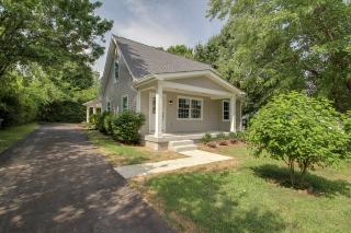 305 Mercury Dr, Franklin, TN 37064-3207