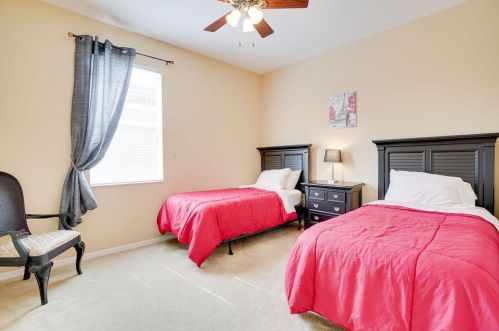 9833 Eastbrook Cir, Fort Pierce FL  34987-2431 exterior