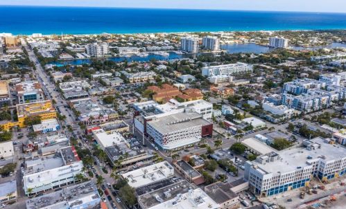 65 5th Ave, Delray Beach FL  33483-5426 exterior