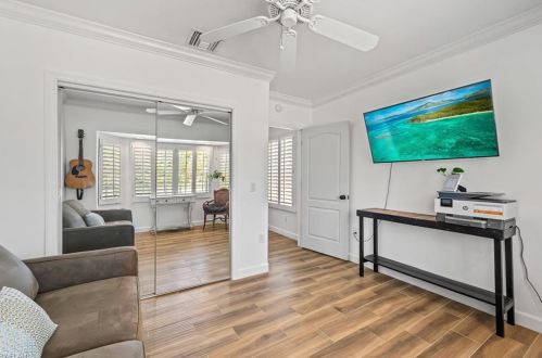 772 104th Ave, Naples FL  34108-3229 exterior
