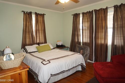 4334 7th Ave, Marianna FL  32446-2037 exterior