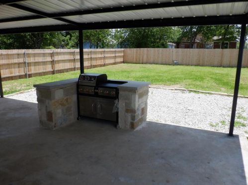 2900 Thannisch Ave, Fort Worth TX  76105-4721 exterior