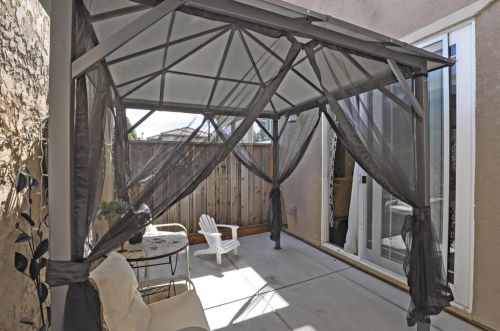 6295 Church St, Gilroy CA  95020-6412 exterior