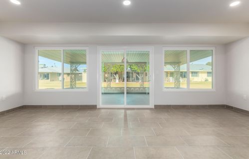 10636 Roundelay Cir, Sun City AZ  85351-2109 exterior