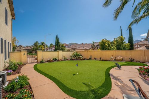 15231 Falcon Crest Ct, San Diego CA 92127-3702 exterior