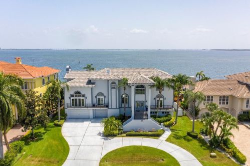 615 1st Ave, Saint Petersburg, FL 33715-2238