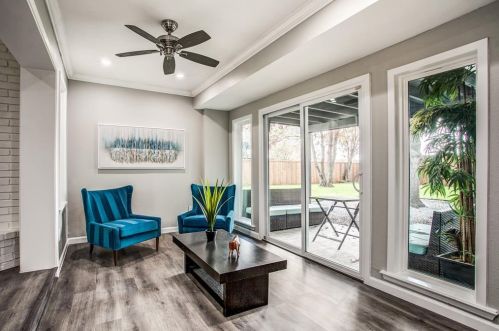 10905 Damon Ln, Dallas TX  75229-3839 exterior