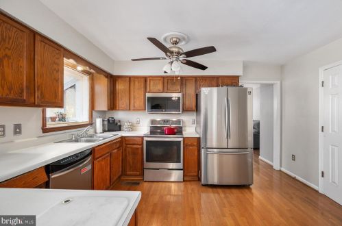 5515 Cedar Ridge Dr, Fredericksburg, VA 22407-7700