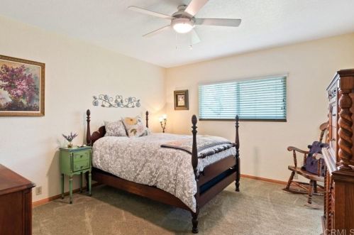 11712 Walnut Rd, Lakeside CA  92040-5625 exterior