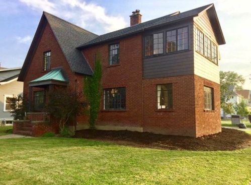 611 Main St, Athens, PA 18810-1821
