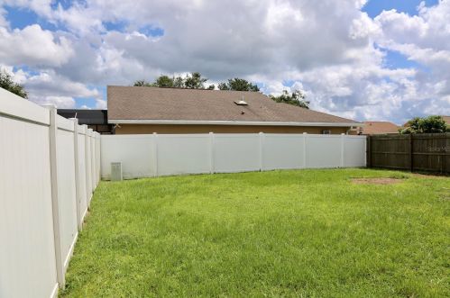 216 Hidden Spg Cir, Kissimmee FL 34743-6122 exterior