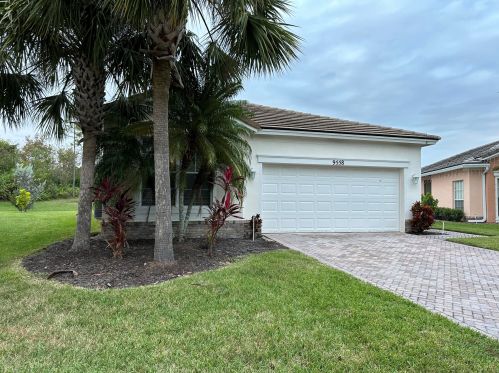9558 Flowermound Cir, Fort Pierce FL  34987-2434 exterior
