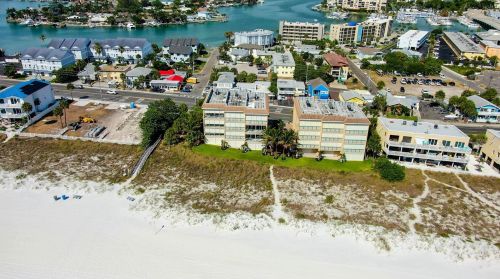 9880 Gulf Blvd, Saint Petersburg, FL 33706-3214