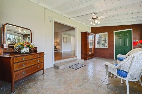 613 Mayflower St, Modesto CA  95356-1411 exterior